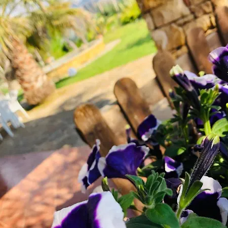 בית נופש Oleandra Relais